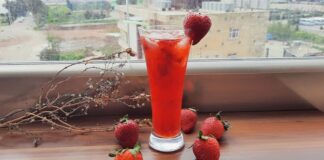 Cách làm trà dâu tây thơm ngon giải nhiệt mùa hè tại nhà Cách làm trà dâu tây thơm ngon giải nhiệt mùa hè tại nhà